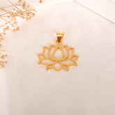 Neeraja Gold Pendant