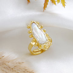 Snowy Droplet Adjustable Gold Ring
