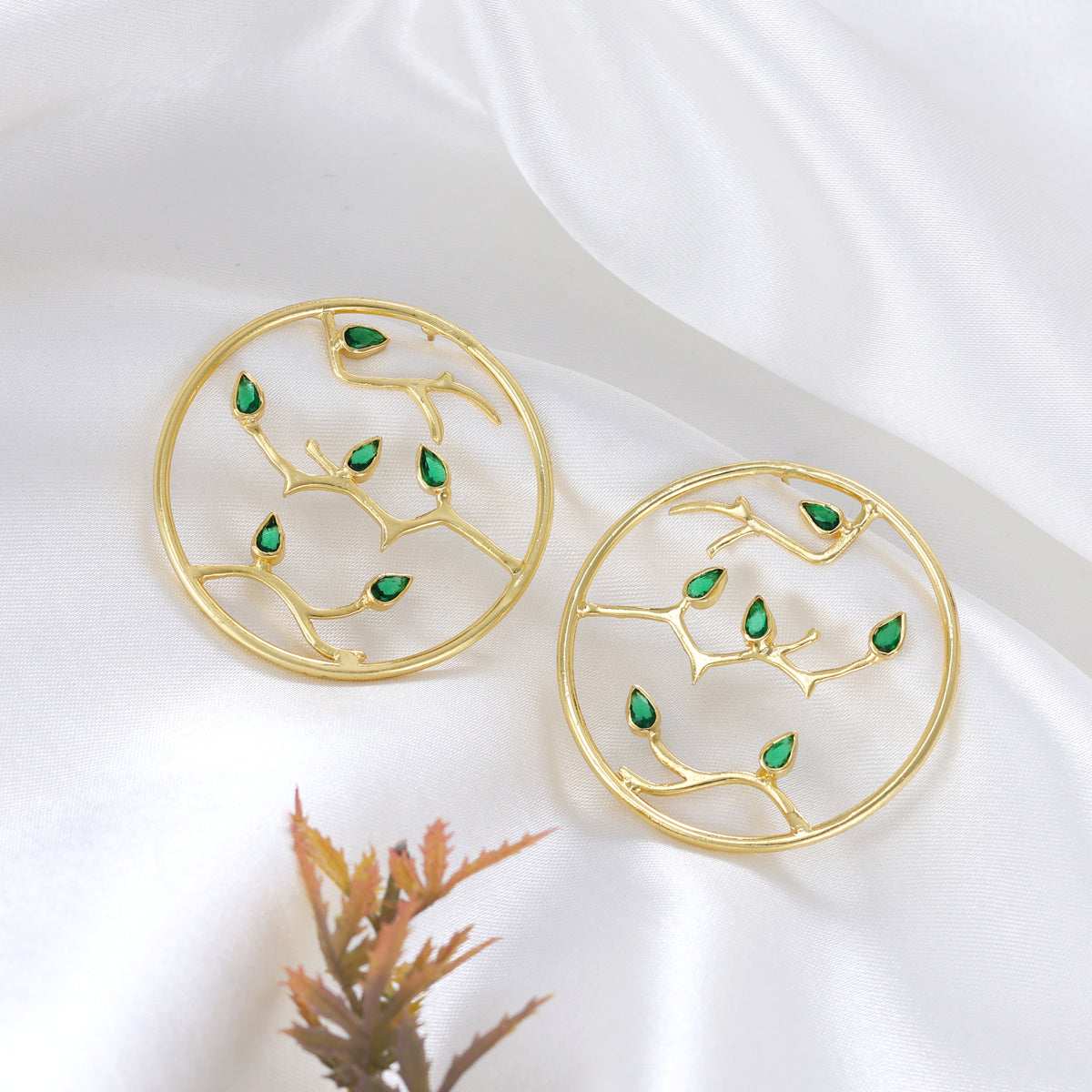 Avira Earring
