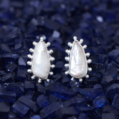 Snowy Droplet Silver Stud Earring