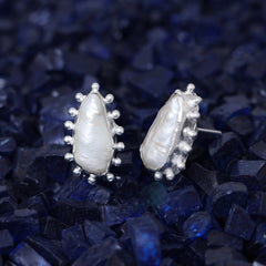 Snowy Droplet Silver Stud Earring