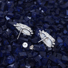 Snowy Droplet Silver Stud Earring