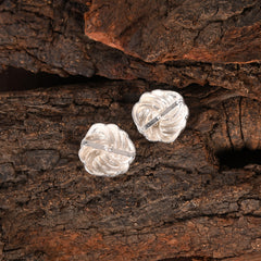 Knot Fluid Silver Stud Earring