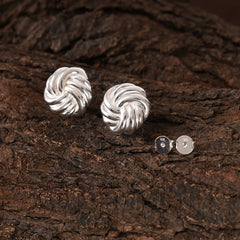 Knot Fluid Silver Stud Earring